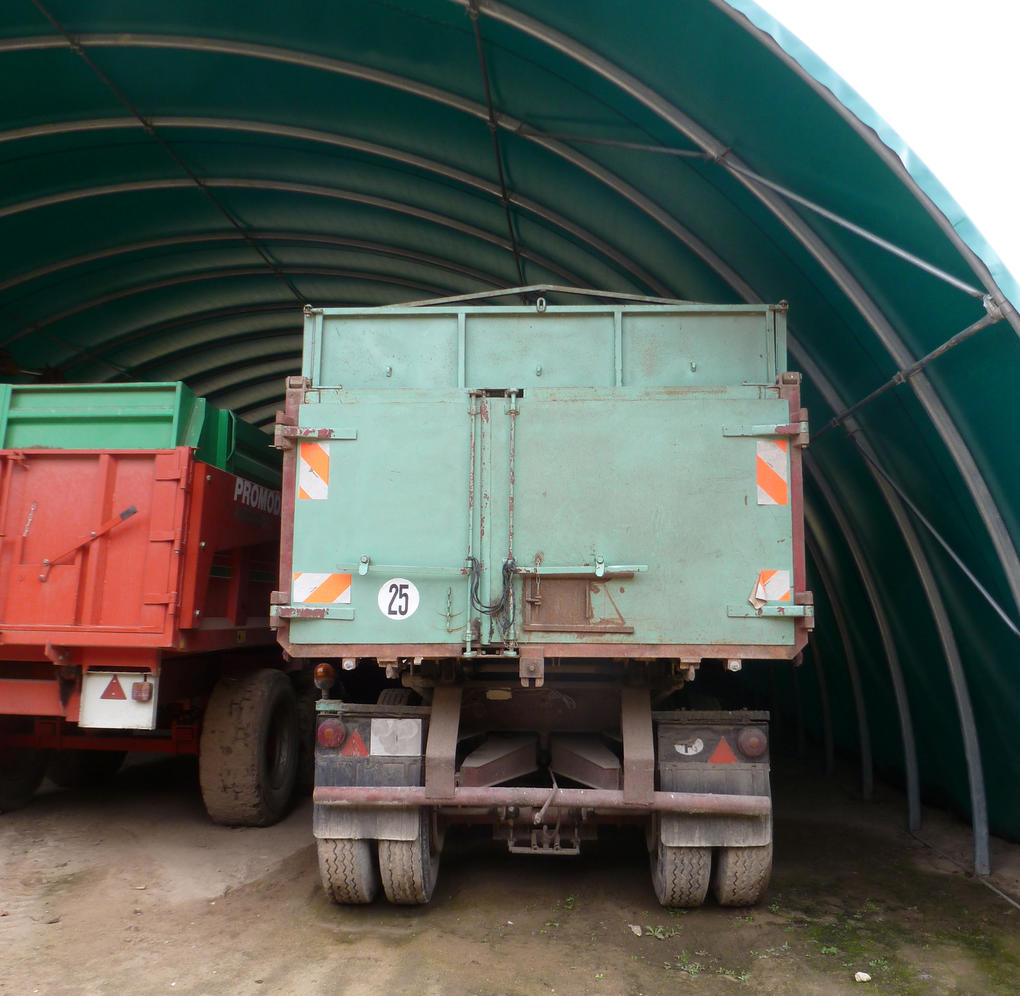 JRC Serres - Tunnel de stockage agricole 10m hauteur 4,50m - structure métallique TO95 et bâche PVC haute résistance_2