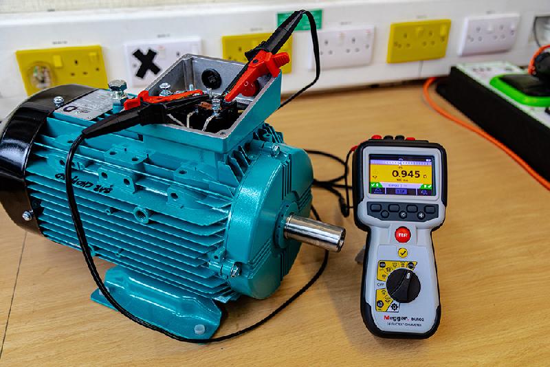 1012-280 | Micro-ohmmètre portable DLRO2 - faible résistance 2 A - applications ferroviaires, aéronautiques et industrielles_2