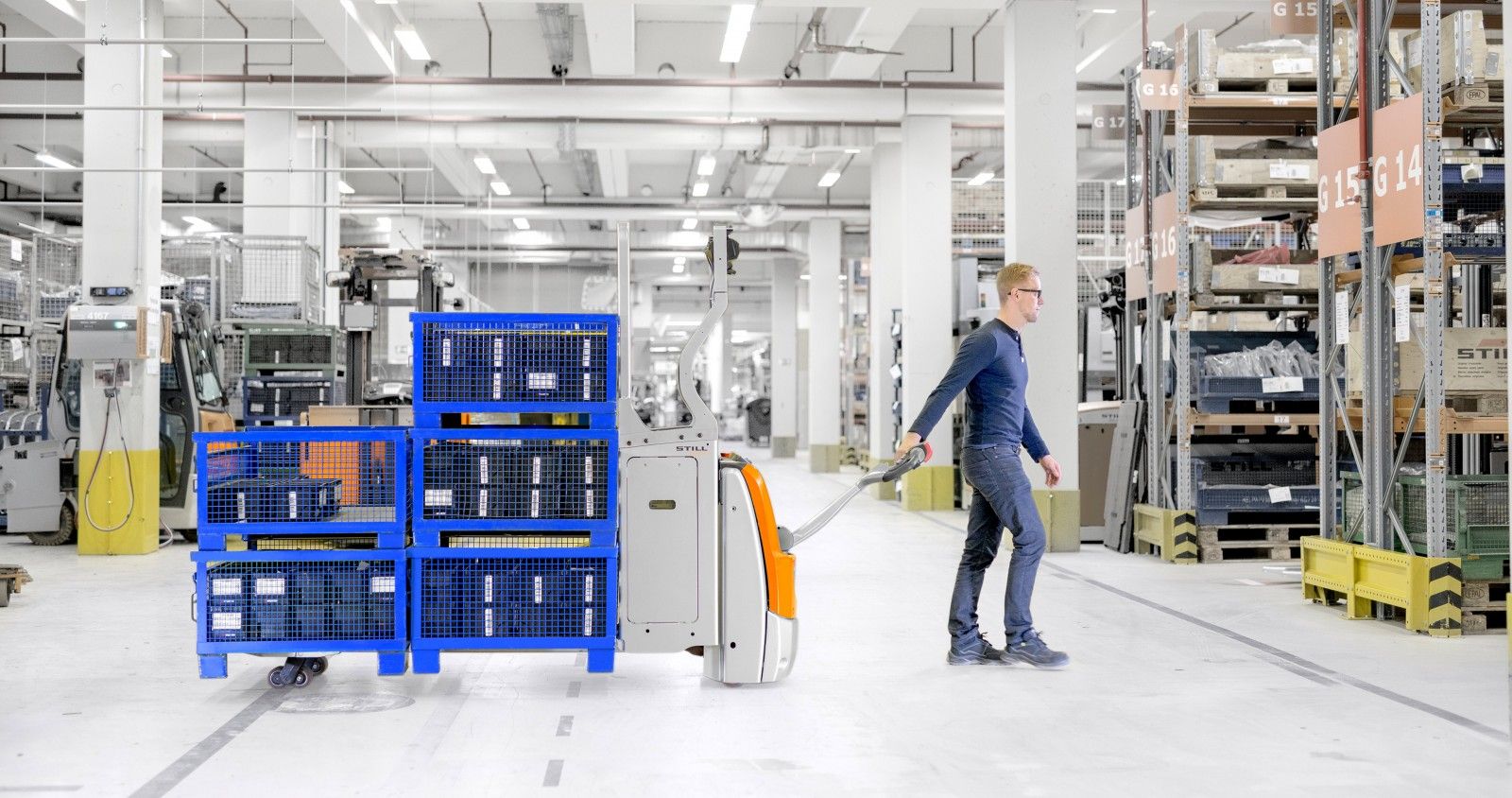 EXH 25/30 - Transpalette électrique STILL - Capacité de charge 2500 à 3000 kg - Ergonomique et performant_2