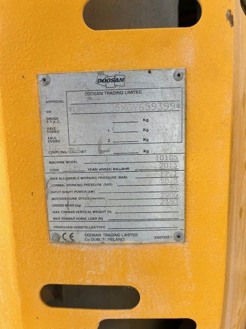 Compresseur de chantier Doosan - parfait état - secteur Lyon_2