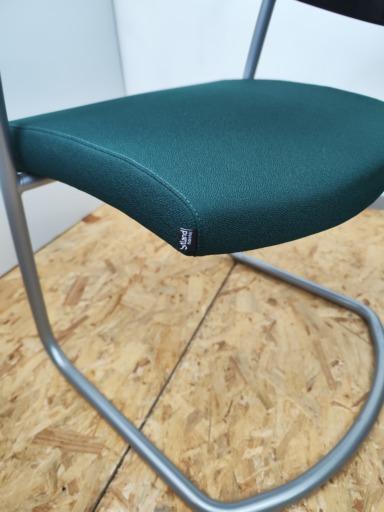 Chaise visiteur luge Sitland d'occasion - design élégant - confort exceptionnel - fabriquée en Italie_2