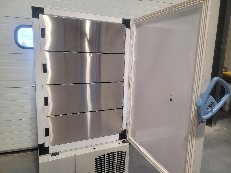 Congélateur vertical -86°c forma 88000 series thermo fisher scientific_2