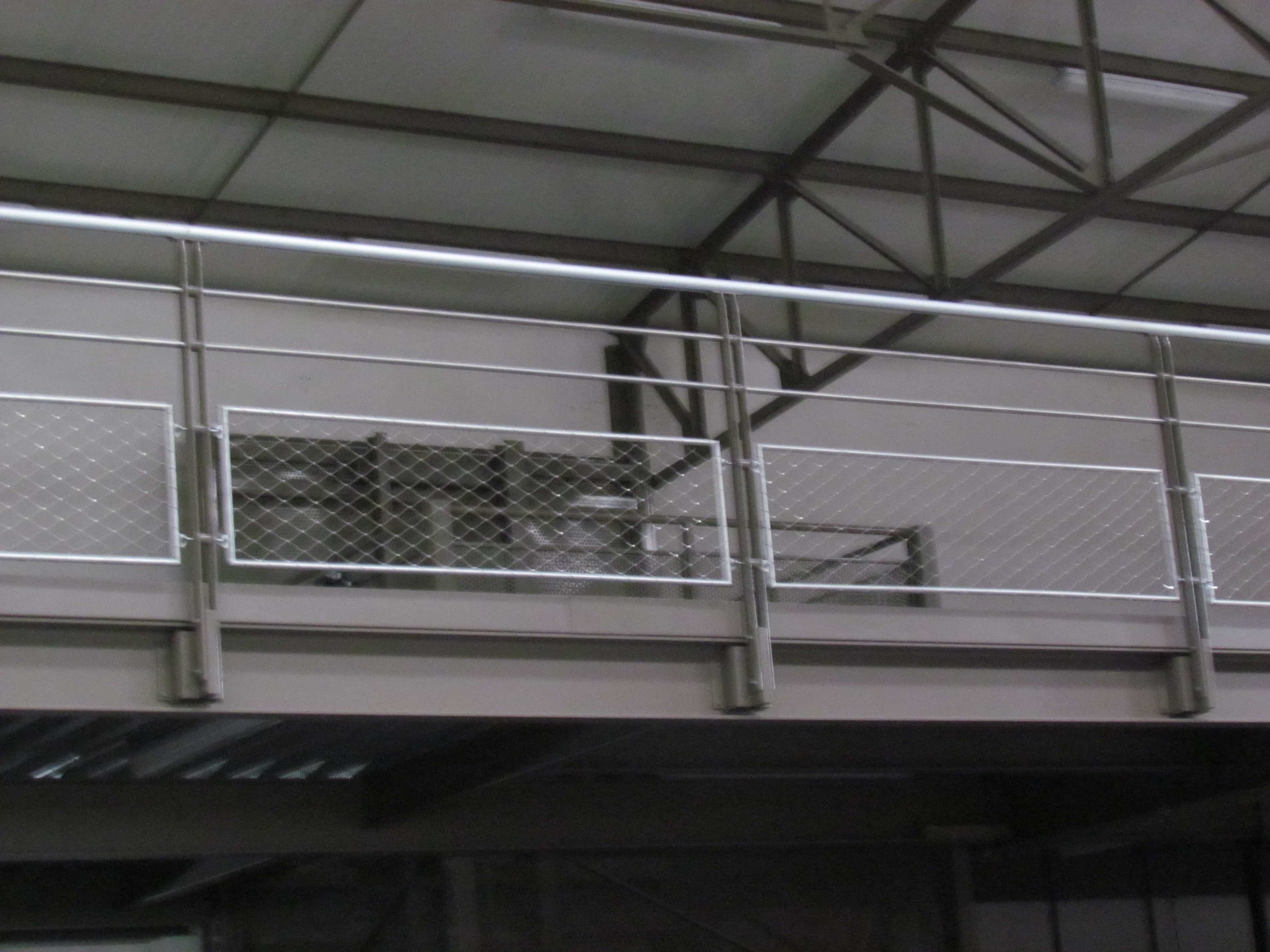 Garde-corps avec portillons intégrés - Hauteur 1100mm - Conformes aux normes_2