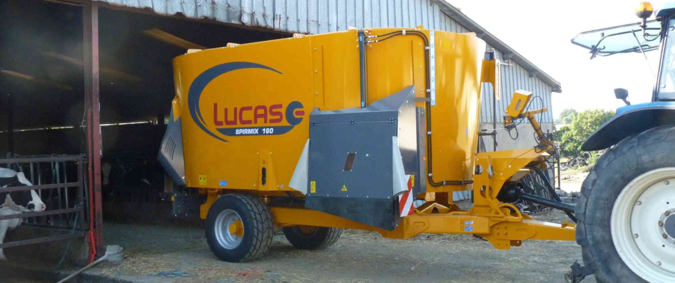 Vis de mélange avec couteaux réversibles en carbure