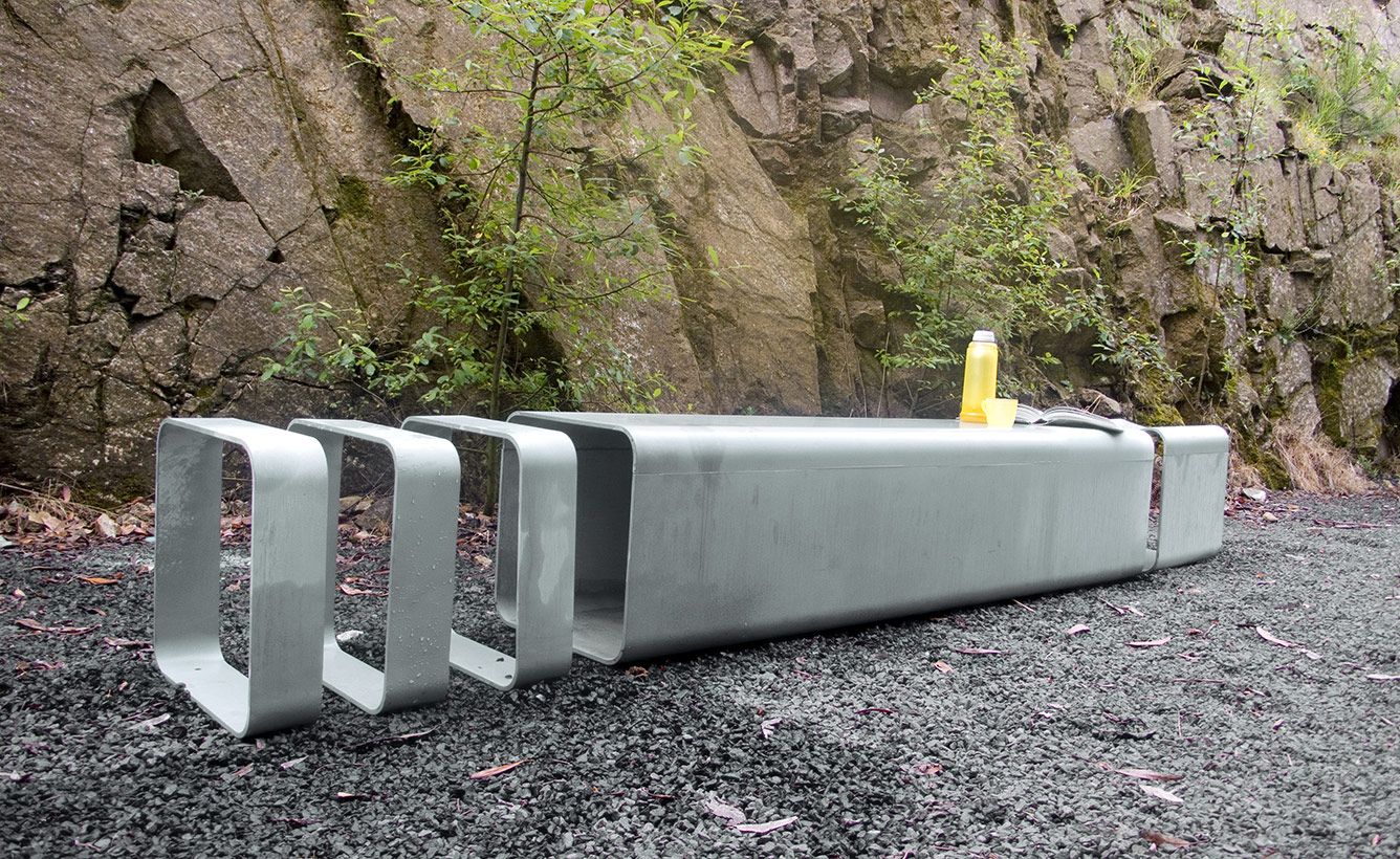 Rua parking à vélos - Larusdesign - 1 vélo par module - acier - design épuré_2