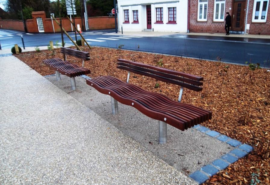 Banc public en bois moderne norcor serpentine_2