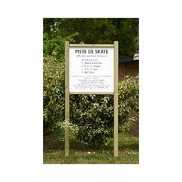 Panneau d'affichage extérieur - avec ou sans toit - structure en pin traité classe 4 - 2 faces PVC expansé_2