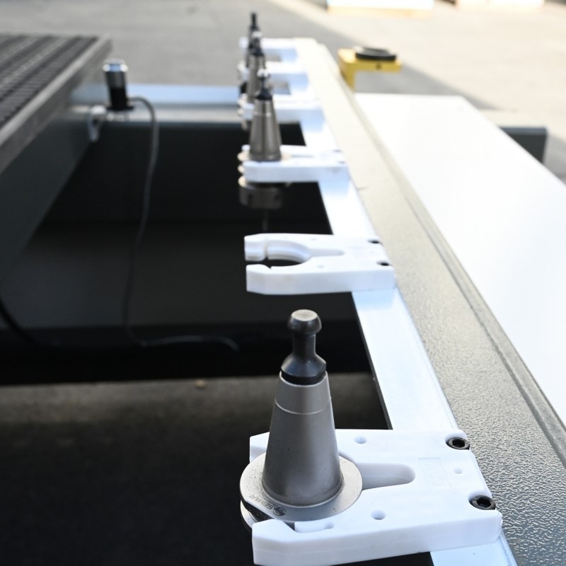 Routeur Uniworks UT 2030 ATC MS - Machine à commande numérique 3 axes avec changeur d'outils - UT2030ATCM_2