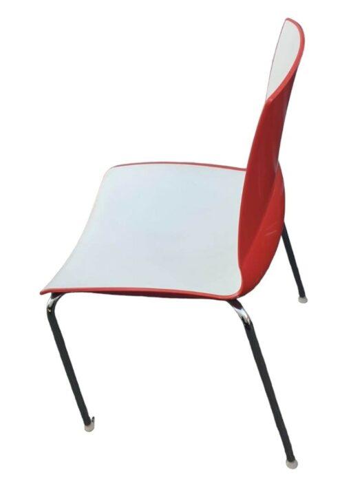 Chaise design rouge/orange d'occasion - Idéale pour salon, salle d'attente, salle à manger, bureau - Excellent état_2