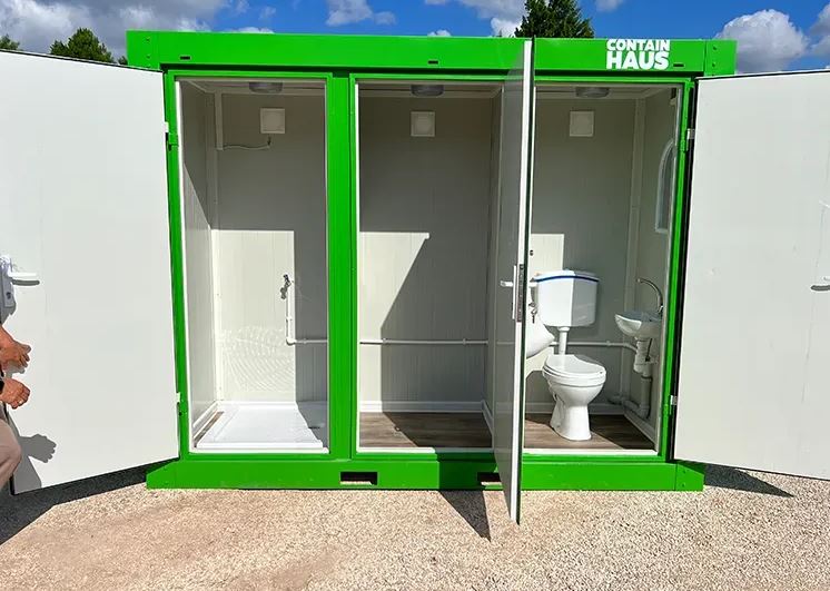 Conteneur wc + vestiaire + douche