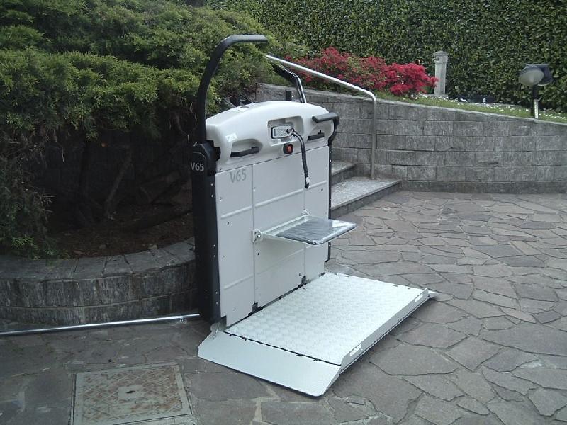 Plateforme oblique pour fauteuil roulant, pour escaliers courbes - charge jusqu'à 300 kg  - Vimec V65_2