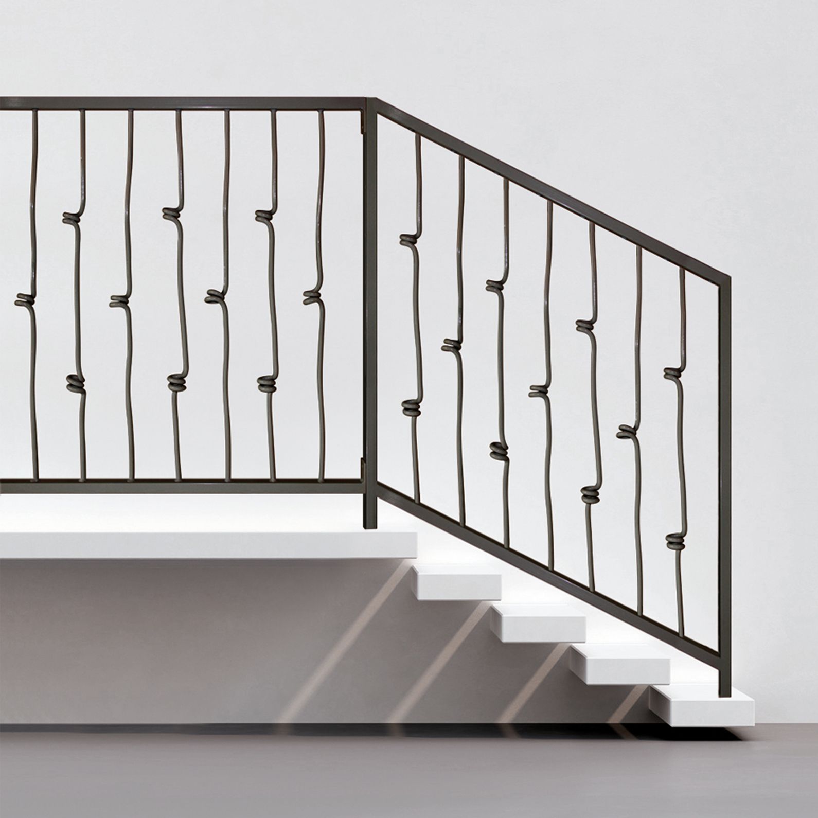 Balcon et rampe art déco - Main courante tube 40x27 - Barreaudage diamètre 12 - Double torsade_2