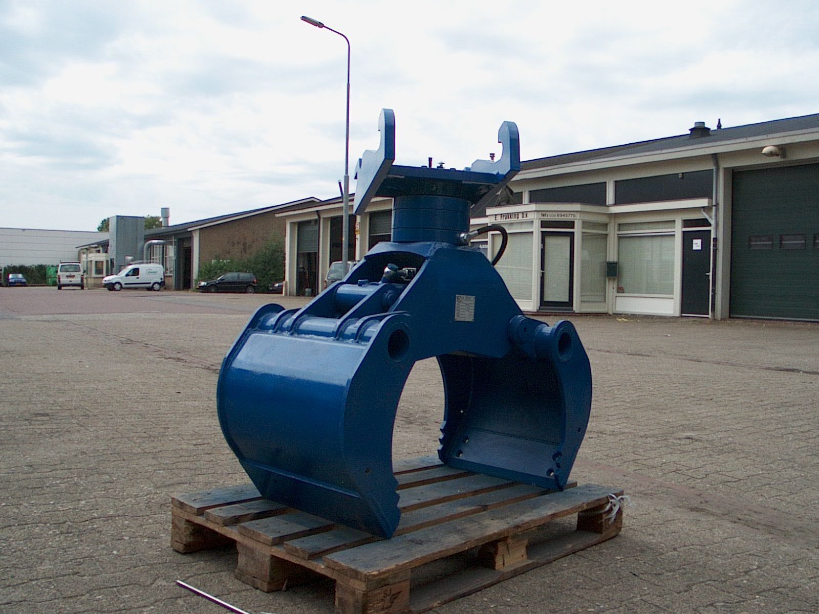 Pince enrochement et tri pour minipelle_2