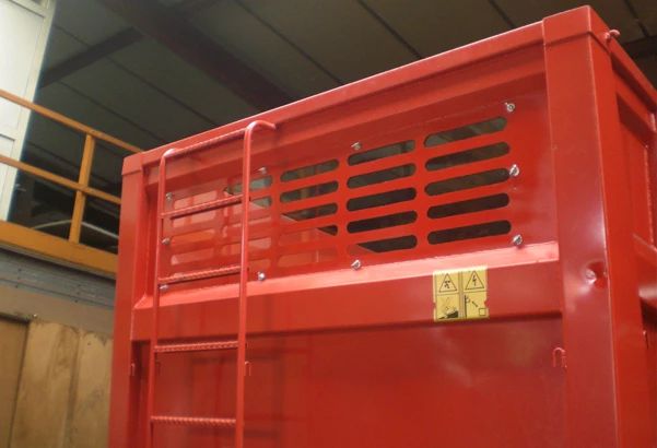 Benne monocoque Gamme TR ? 8 à 24T - Largeur intérieure 2.20m ou 2.30m - Porte arrière 2 vantaux ou monobloc_2