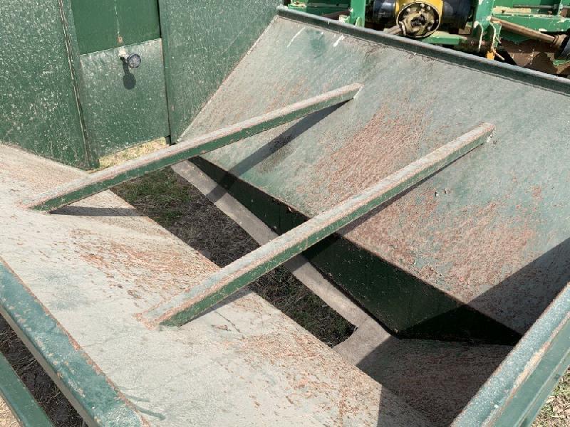 Trémie NC métallique - En occasion - Référence E004351 - Année approximative 2010_2