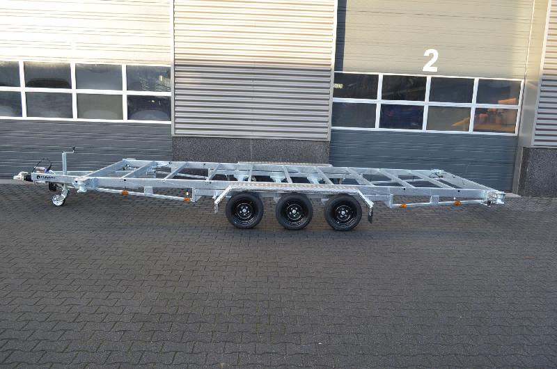 Remorque containeur 20 pieds 3 x essieu 1800 kg_2