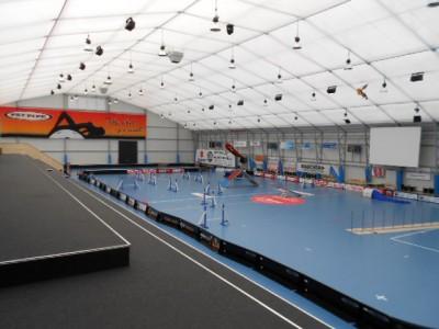 Bâtiments métallo-textiles industriels en arceaux treillis - portées jusqu'à 60m_2