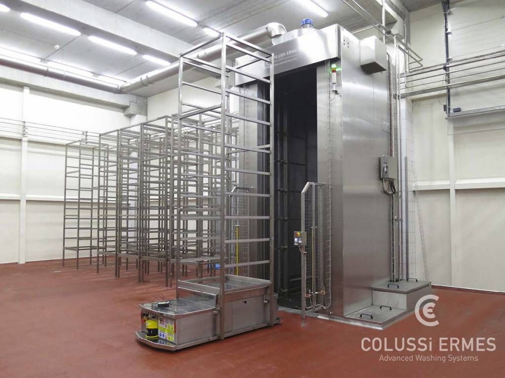 Lavage-soufflage saucissons - laveuse industrielle alimentaire Colussi Ermes sur mesure - acier inox_2