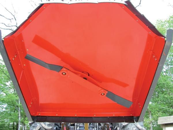 Broyeur polyvalent adapté aux agriculteurs et paysagistes