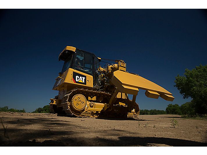 Pl61 - tracteurs pose-canalisations - caterpillar finance france - d'une capacité de levage de 18 tonnes_2