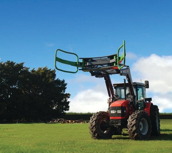 Pince hydraulique Mega Softhands avec capacité de 2 tonnes et poids de 220 kg