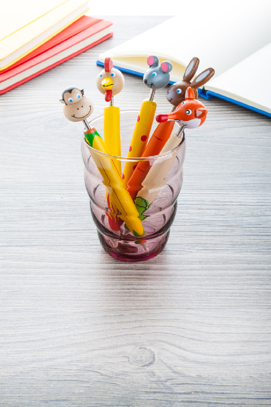 Stylo à bille avec animal - Lapin - Corps coloré - Encre bleue_2