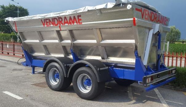 VBCU 140 - Remorque à 2 essieux avec cuve en acier inoxydable - Vendrame - Capacité 14 m³ - Charge 1400 kg_2