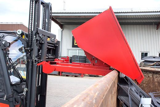 Bac basculant automatique 4A / S4A - Vidage décalé au-dessus d'un conteneur - Étanche à l'huile et à l'eau_2