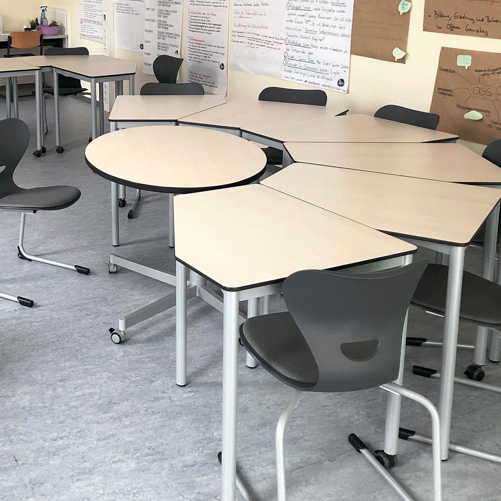 Bureau assis-debout pour enseignant EWL.1 - Réglable en hauteur et mobile_2