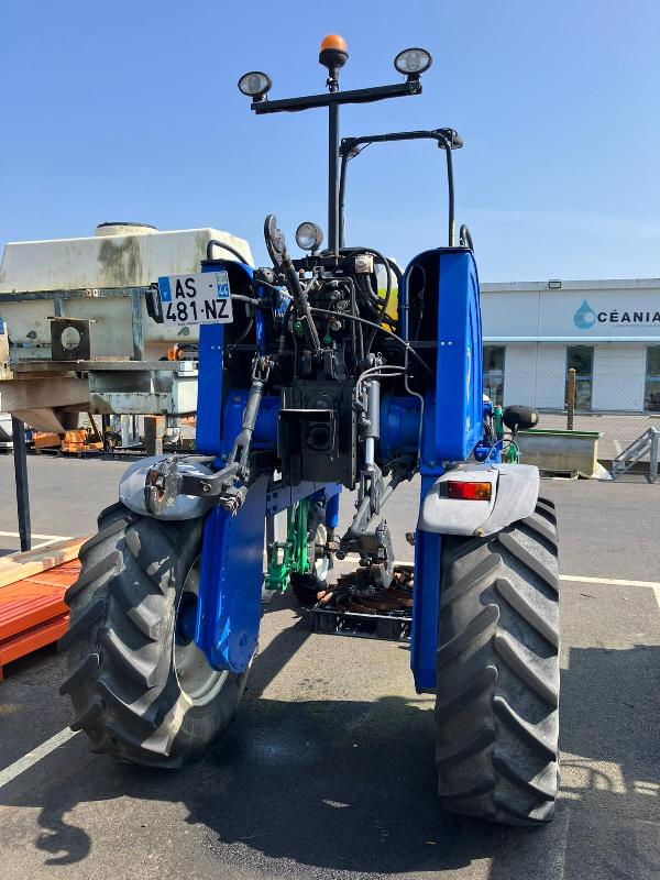 New Holland T4030F - Tracteur enjambeur compact et polyvalent - 78 CV - 2010 - 3700h_2