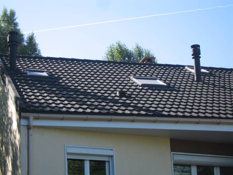 Tuiles et ardoises pour toitures légères - Poids de couverture de 7 kg/m2 - GERARD®, METROTILE® et DECRA®_2