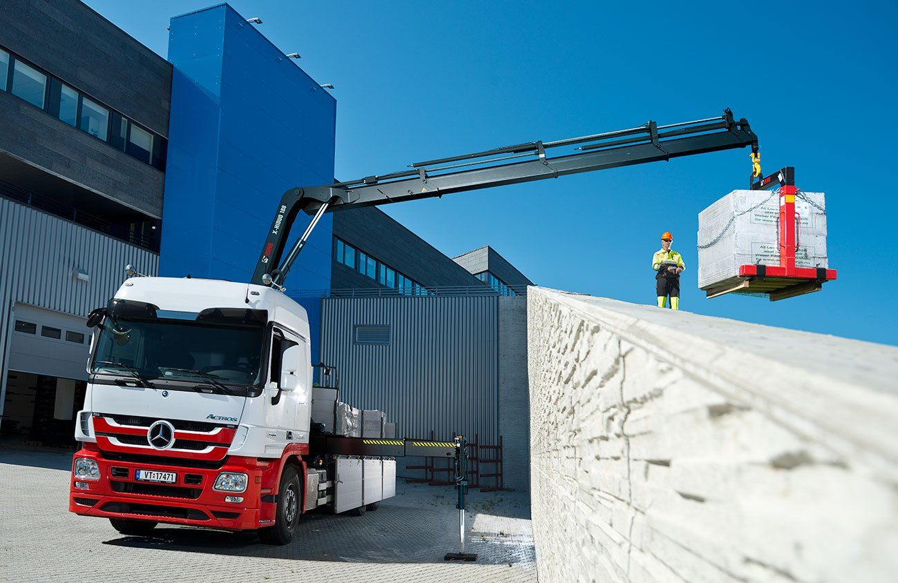 Grue HIAB X-Hiduo 188 avec cycles de chargement rapides et performances optimales