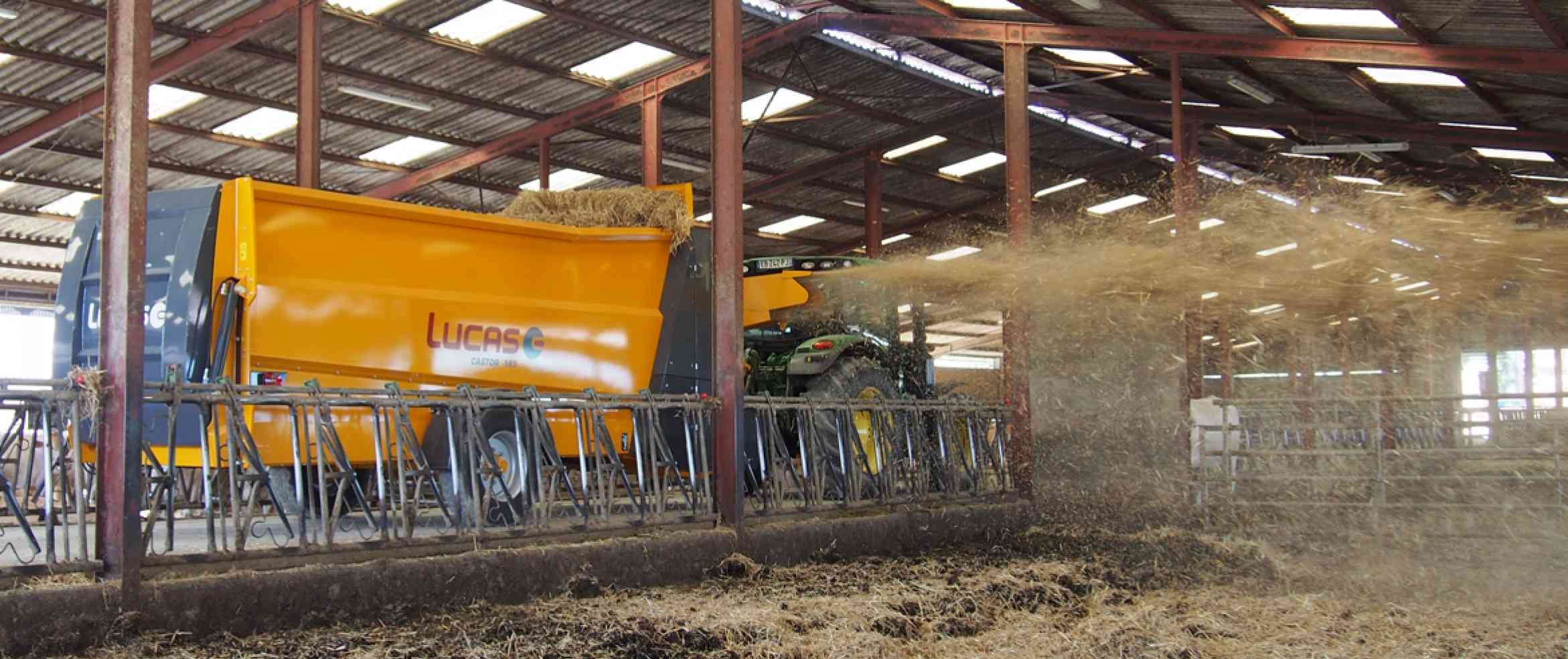 Machine Castor 134-185 pour paillage et distribution de produits vracs agricoles