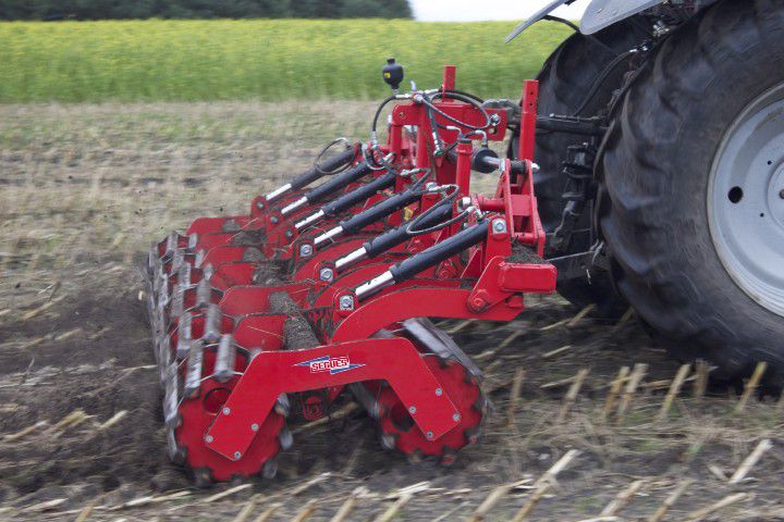 Rouleau agricole Segués - broyeur contre le ver de maïs - double rouleau hydraulique_2