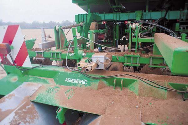 Planteuse multiplants Agronomic - 2 à 4 rangs - capteur ultrason et console améliorée_2