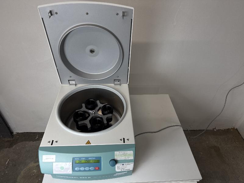 Centrifugeuse Hettich Universal 320 - La Polyvalente_2