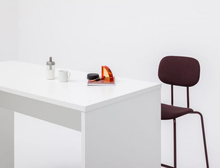 Table haute à piétement panneau OGI V - Ref : PSW52_2