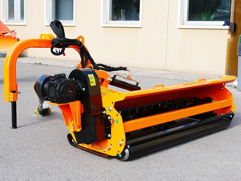 Alce-140 broyeur d´accotement - capot arrière ouvrable. - deleks srl_2