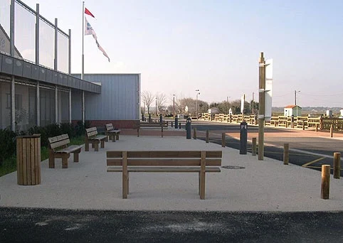 Banc en bois polyval_2