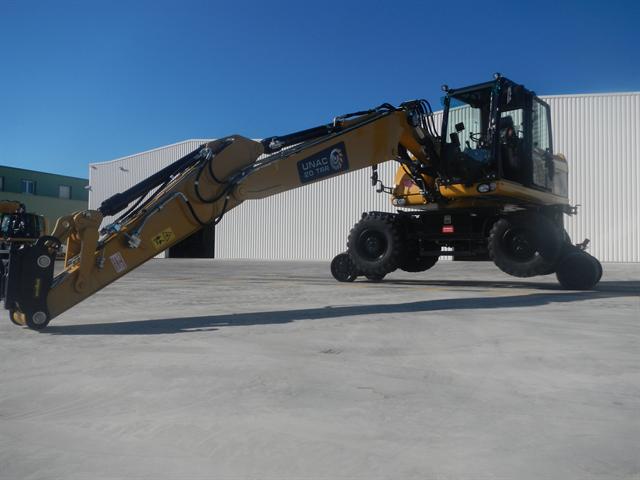 Pelleteuses - Pelles 19.3t - UNAC 20TRR - Motorisation hydrostatique et systèmes sophistiqués_2