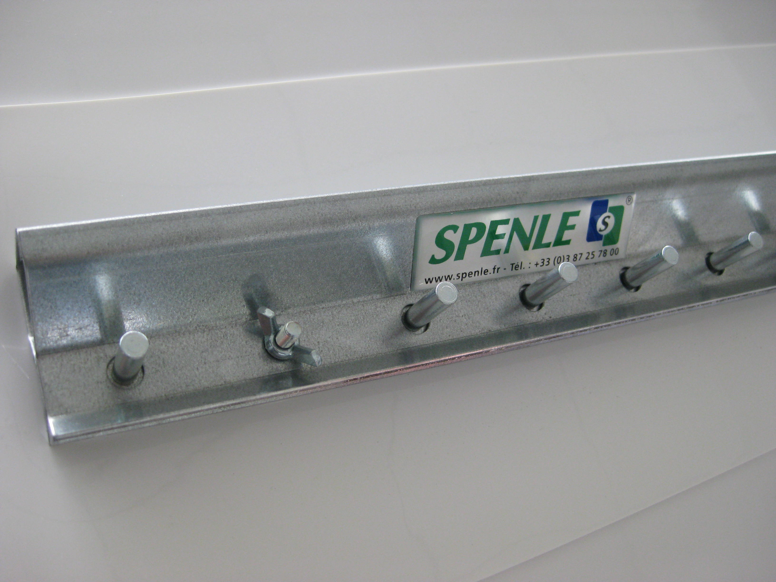 Porte souple à lanières - Isolation thermique et acoustique - Profil L22 en acier galvanisé ou inox 304L_2