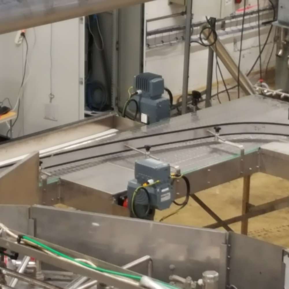 Convoyeur d'accumulation et aligneur en inox, 30000 bouteilles par heure, pour l'agroalimentaire, le pharmaceutique et la cosmétique - cms_2