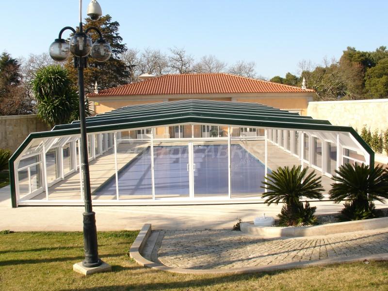 Abri piscine haut Romane - télescopique, manuel, en polycarbonate et aluminium - design et qualité haut de gamme_0