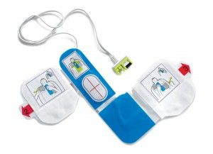 Défibrillateur ZOLL AED Plus (DEA / DSA) - Assistance au massage cardiaque avec rythme et correction de l’amplitude - Caractéristiques uniques sur le marché_2