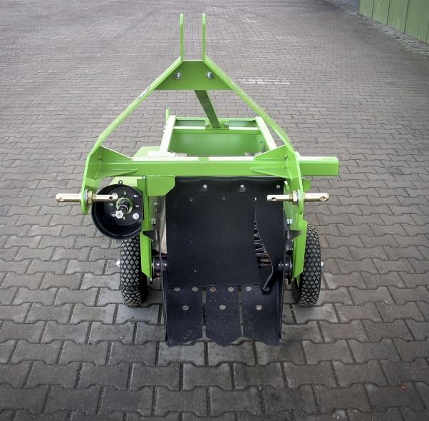 Arracheuse de pommes de terre compatible avec tracteurs de 25 cv