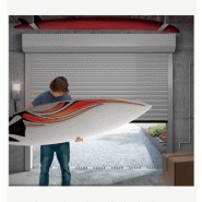 Porte de garage enroulable motorisée Castellane - sur mesure, esthétique et sécurisée_2