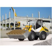 L 506 Compact - Mini-chargeuse sur pneus - 3 100 à 3 450 kg - Capacité godet 0,70 à 0,80 m³ - Puissance 46 kW / 63 PS_2