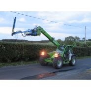 Machine agricole d'élagage Slanetrac 220/300