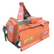 Fraise avec déplacement latéral manuel et attelage 3 points