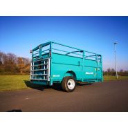 Rollvan 52 équipée de portes arrière Autolock pour sécuriser le bétail